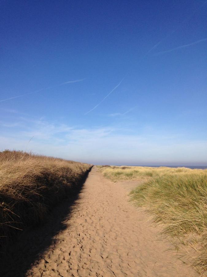 Manor Farm Stay Sutton-on-Sea ภายนอก รูปภาพ